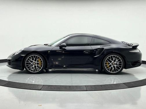 2015 Porsche 911 Turbo S