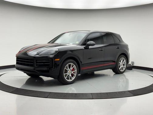 2024 Porsche Cayenne S