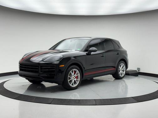 2024 Porsche Cayenne S
