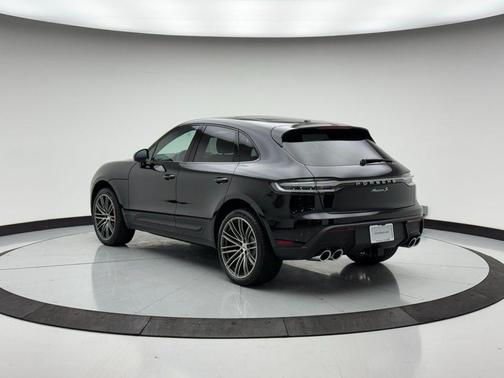 2025 Porsche Macan S