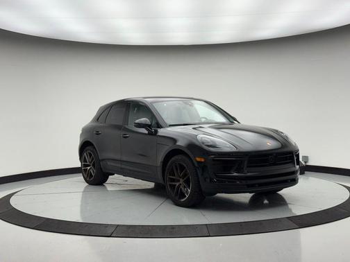 2023 Porsche Macan S