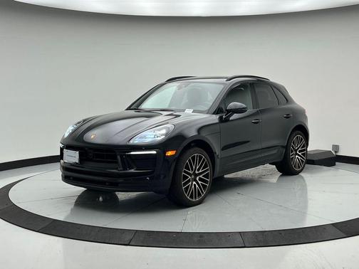 2022 Porsche Macan 