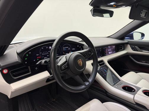 2024 Porsche Taycan 4S