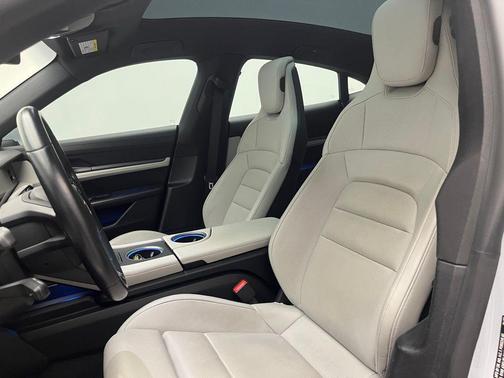 2022 Porsche Taycan 4S