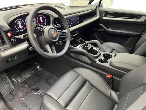 2025 Porsche Cayenne Cayenne