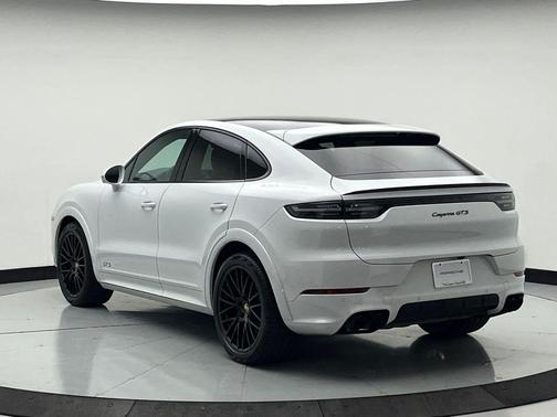 2023 Porsche Cayenne GTS