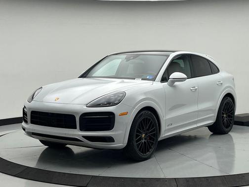 2023 Porsche Cayenne GTS