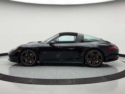2019 Porsche 911 Targa 4S