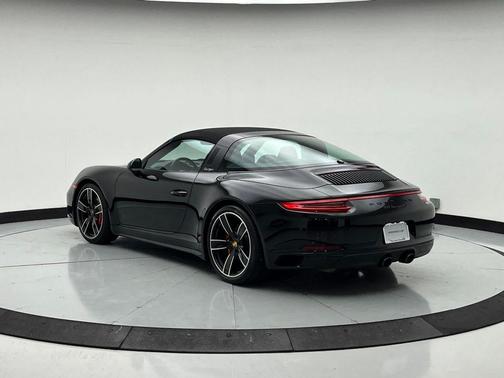 2019 Porsche 911 Targa 4S
