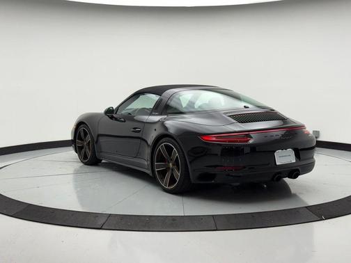 2019 Porsche 911 Targa 4S