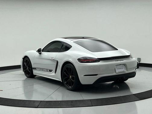 White 2024 Porsche 718 Cayman Style Edition