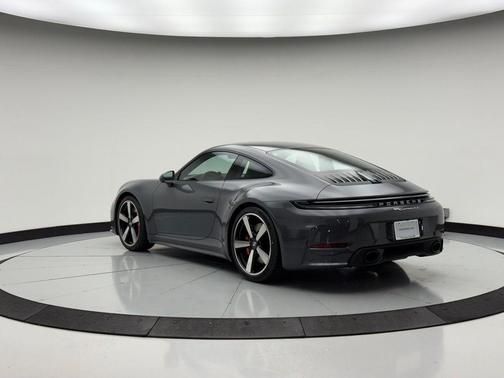 2026 Porsche 911 Carrera S