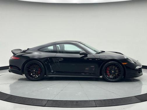 2016 Porsche 911 Carrera GTS