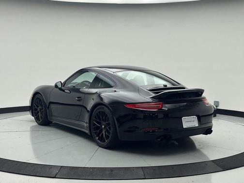 2016 Porsche 911 Carrera GTS
