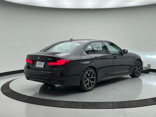 2021 BMW 530 xDrive
