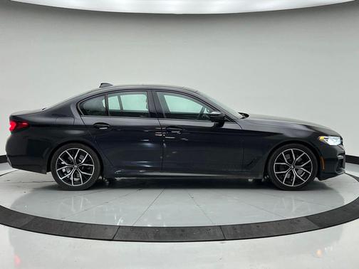 2021 BMW 530 xDrive