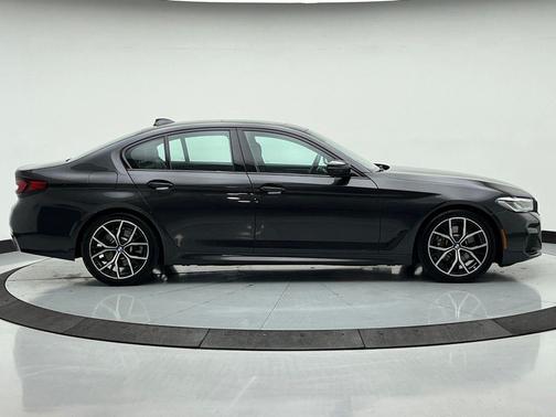 2021 BMW 530 xDrive