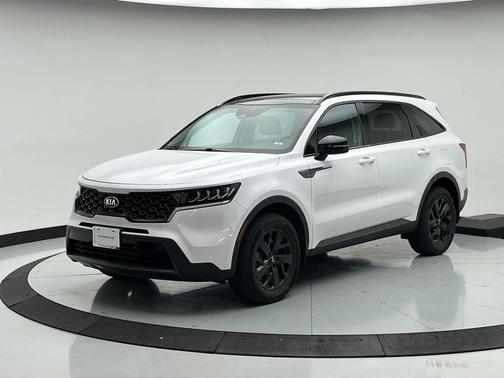 Glacial White Pearl 2021 Kia Sorento S