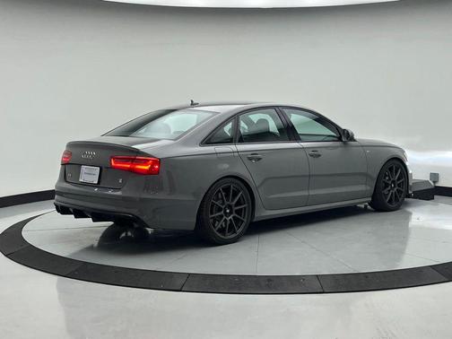 2014 Audi S6 4.0T Prestige