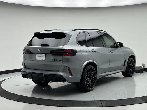 2025 BMW X5 M Base