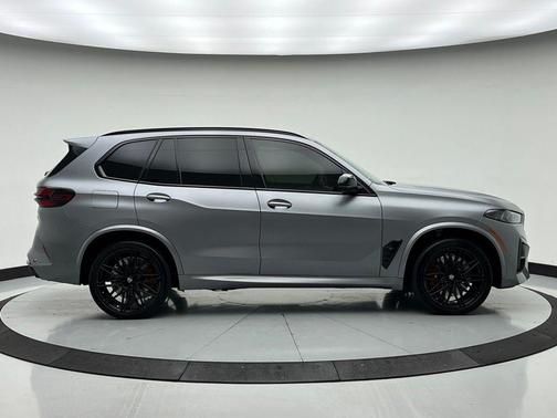 2025 BMW X5 M Base