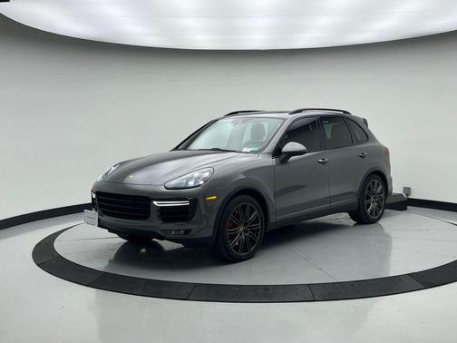 2018 Porsche Cayenne Turbo