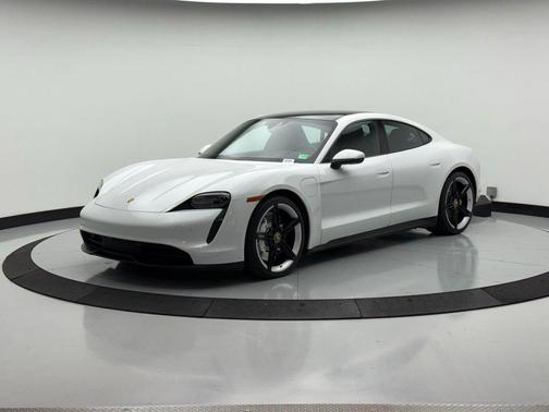 2023 Porsche Taycan 