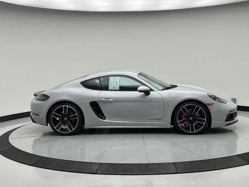 2023 Porsche 718 Cayman GTS 4.0