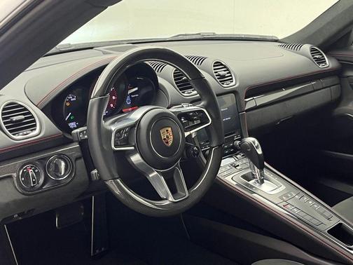 2023 Porsche 718 Cayman GTS 4.0