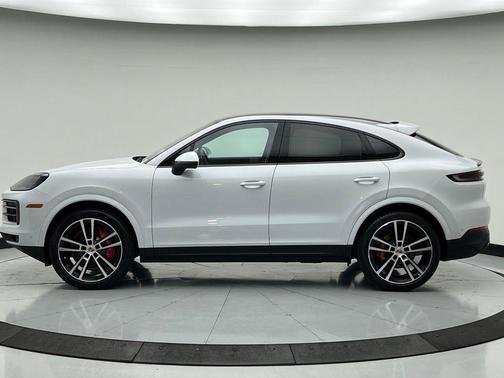 Carrara White 2026 Porsche Cayenne S