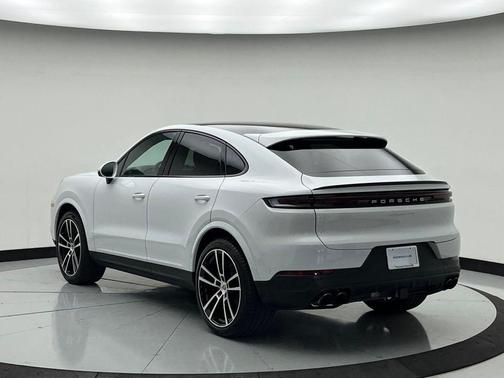 Carrara White 2026 Porsche Cayenne S