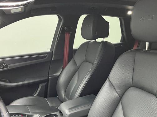 2022 Porsche Macan GTS