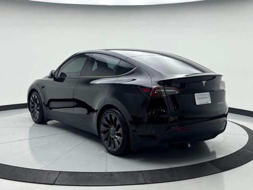 2022 Tesla Model Y Performance Dual Motor All-Wheel Drive