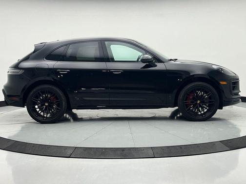 2023 Porsche Macan Macan GTS