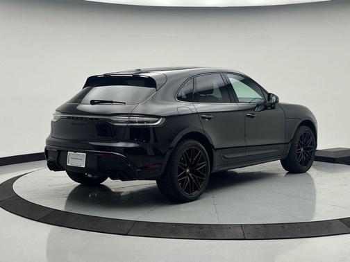 2023 Porsche Macan Macan GTS