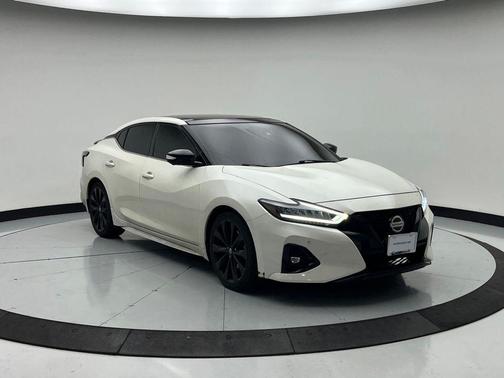 Pearl White 2021 Nissan Maxima 3.5 SR