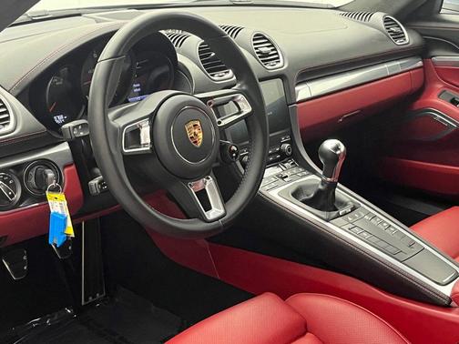 Arctic Grey 2024 Porsche 718 Cayman GTS 4.0
