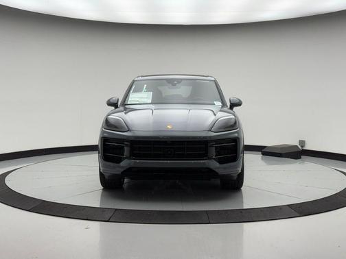 2026 Porsche Cayenne GTS