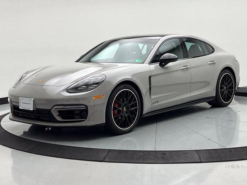Chalk 2022 Porsche Panamera GTS