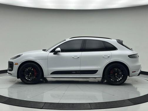 2024 Porsche Macan GTS