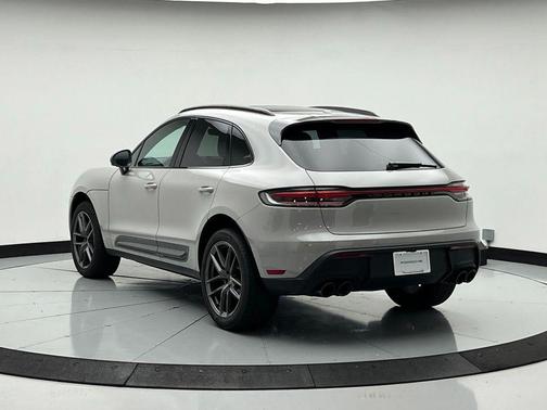 Chalk 2026 Porsche Macan Macan