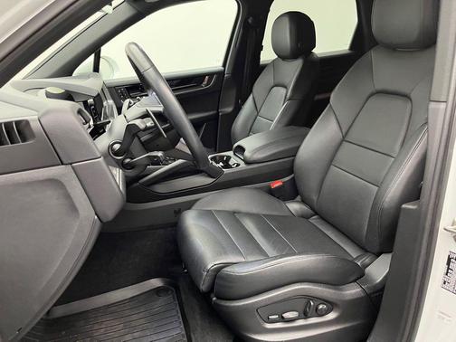 2024 Porsche Cayenne Cayenne