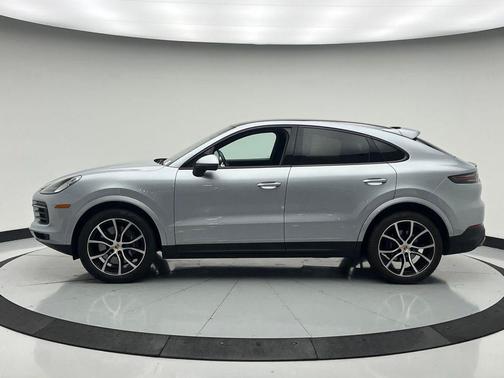 2022 Porsche Cayenne Cayenne