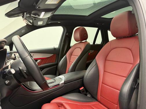 2021 Mercedes-Benz GLC 300 4MATIC