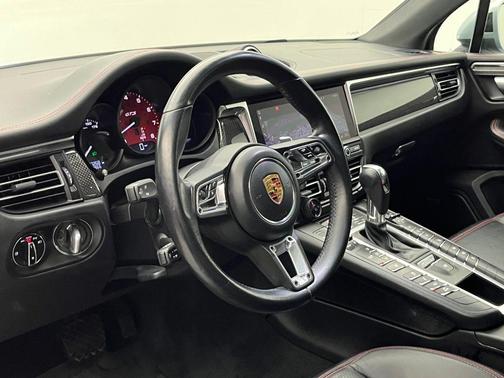 2021 Porsche Macan GTS