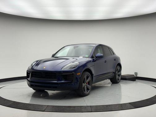2023 Porsche Macan S