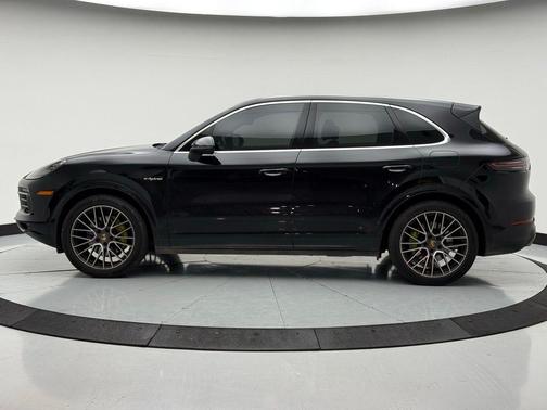 2021 Porsche Cayenne Cayenne
