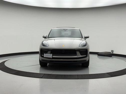 2023 Porsche Macan S