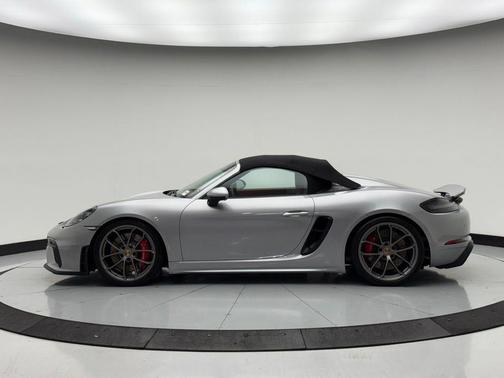 GT Silver Metallic 2021 Porsche 718 Spyder