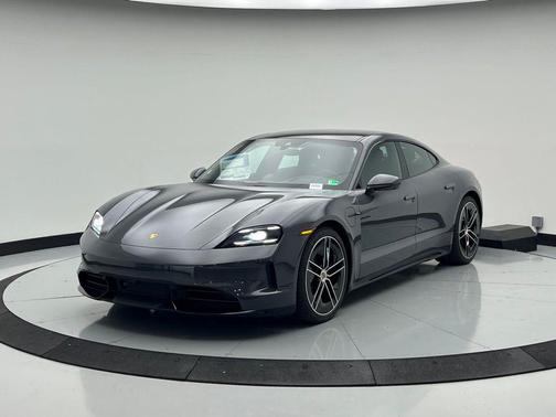 2025 Porsche Taycan GTS